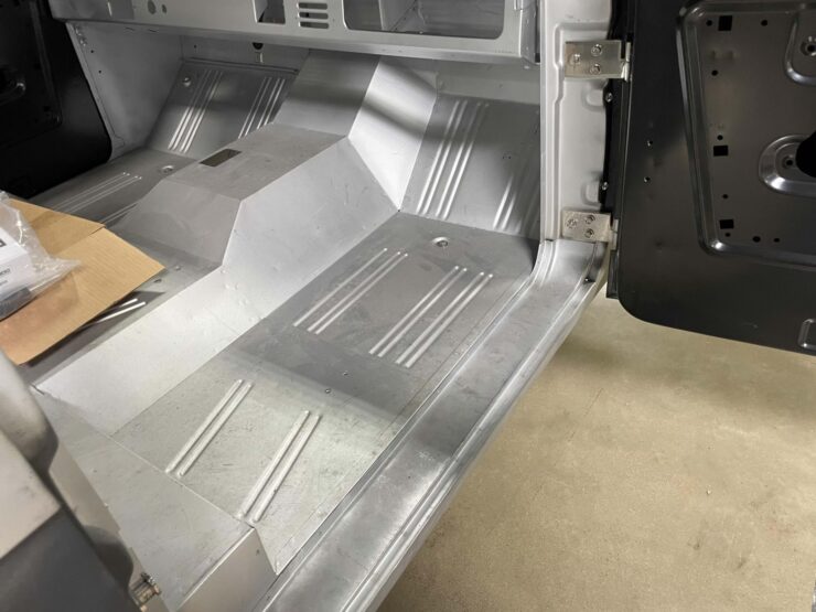 Build-It-Yourself Ford Bronco Kit 12