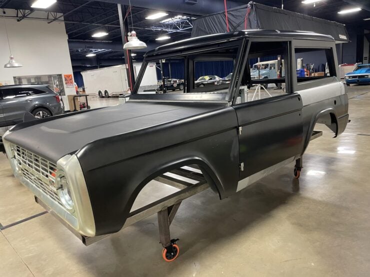 Build-It-Yourself Ford Bronco Kit 7