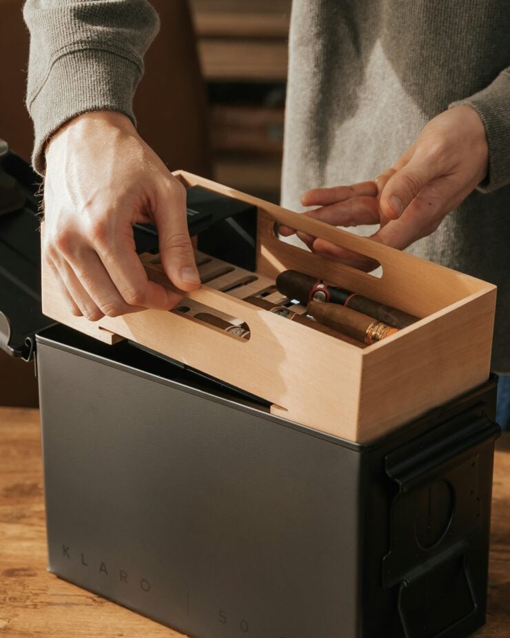 Case Elegance M2A1 50. Cal Ammo Can Humidor 4