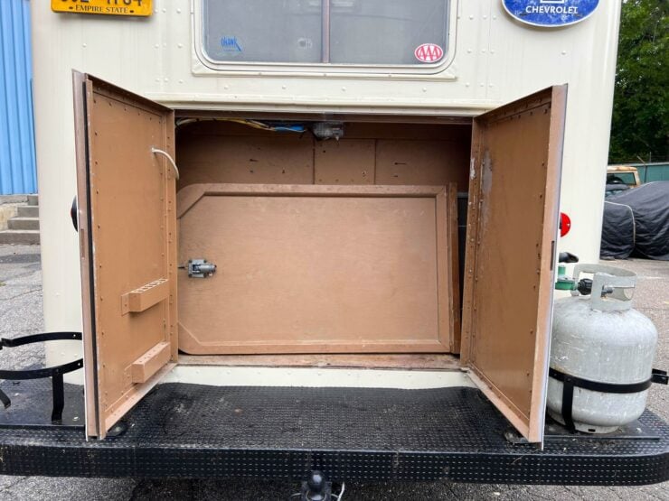Chevrolet Kurbmaster Step Van Camper Conversion 23