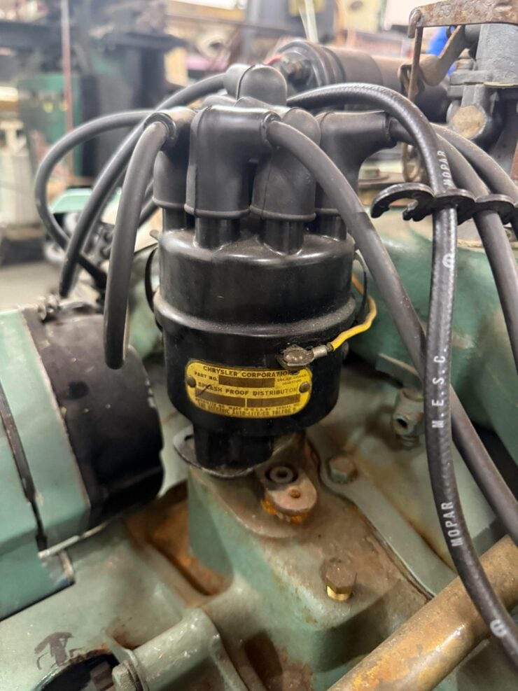 Chrysler V8 Marine Hemi Engine 9
