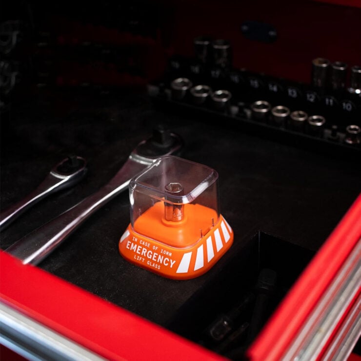 Emergency 10mm Socket 4
