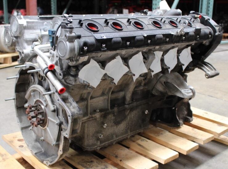 Ferrari 456 M V12 Engine 9