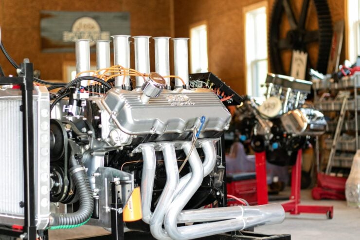 Ford 427 SOHC Cammer V8 4