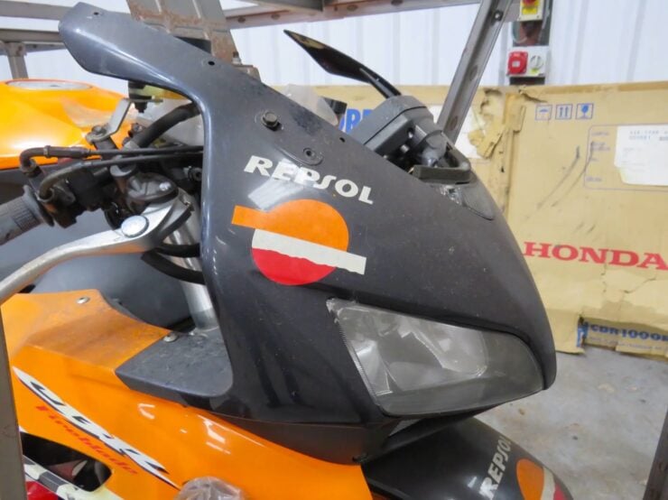 Honda CBR1000RR Fireblade 9