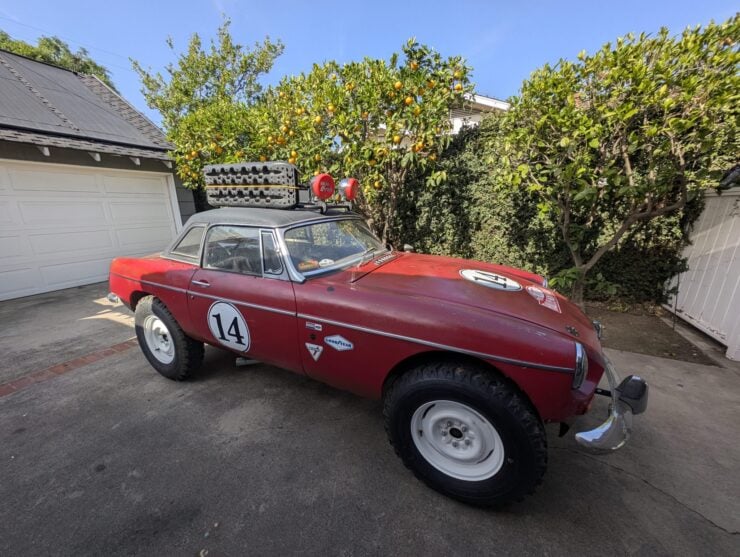Safari-Style MGB Roadster V8 8
