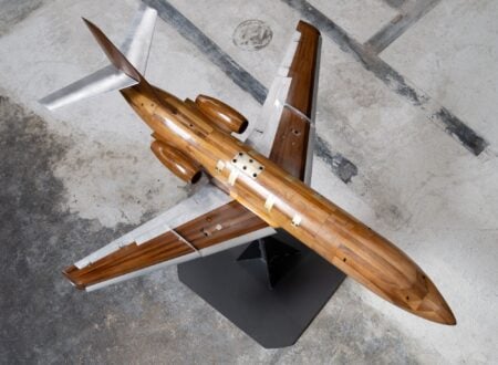 Scale wind tunnel model of the Dassault Falcon private jet