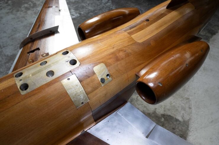 Scale wind tunnel model of the Dassault Falcon private jet 6