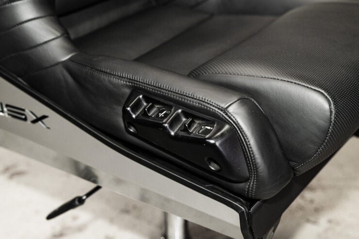 Acura NSX Office Chairs 6