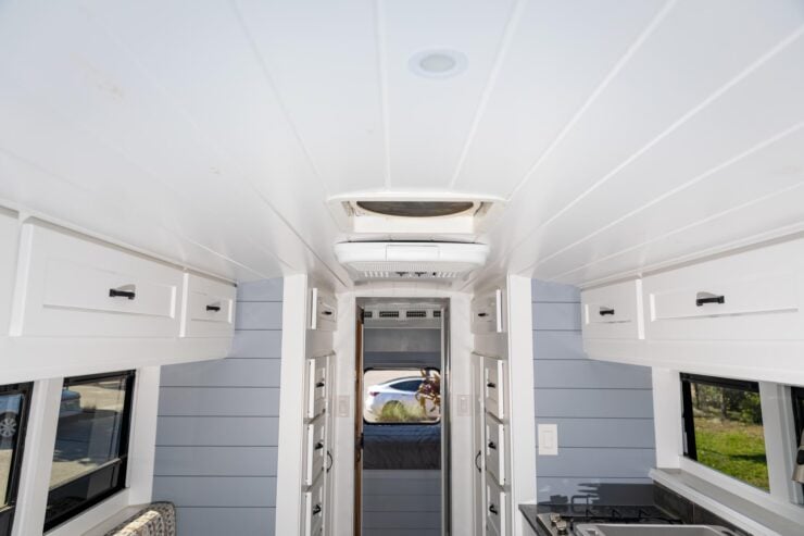 Freightliner FS65 RV Camper 10