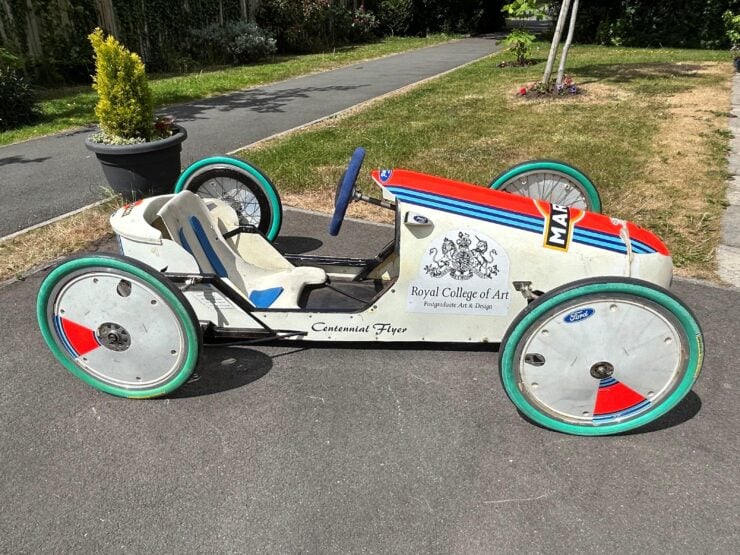 Gravity Racer 6