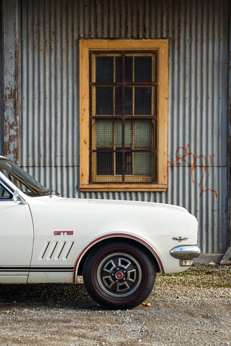 Holden Monaro GTS 16