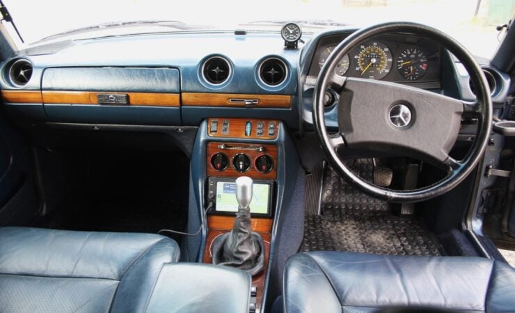 Mercedes-Benz W123 Sleeper 10