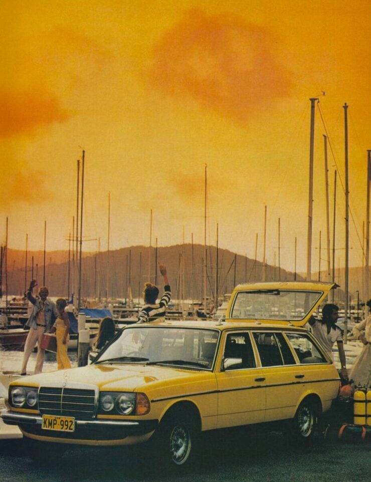 Mercedes-Benz W123 Vintage Photo