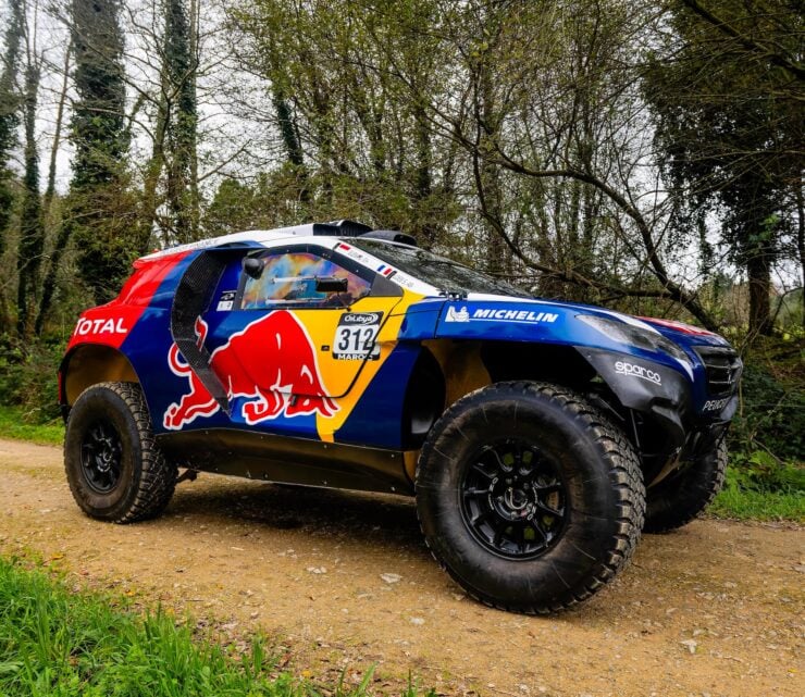 Peugeot 2008 DKR 10