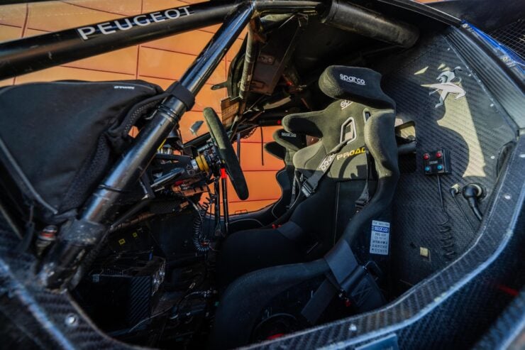 Peugeot 2008 DKR 16