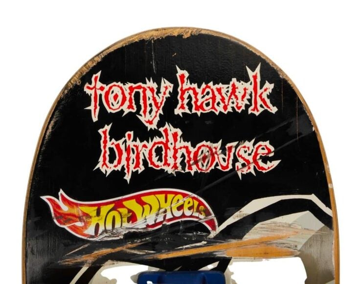 Tony Hawk 900 Skateboard 9