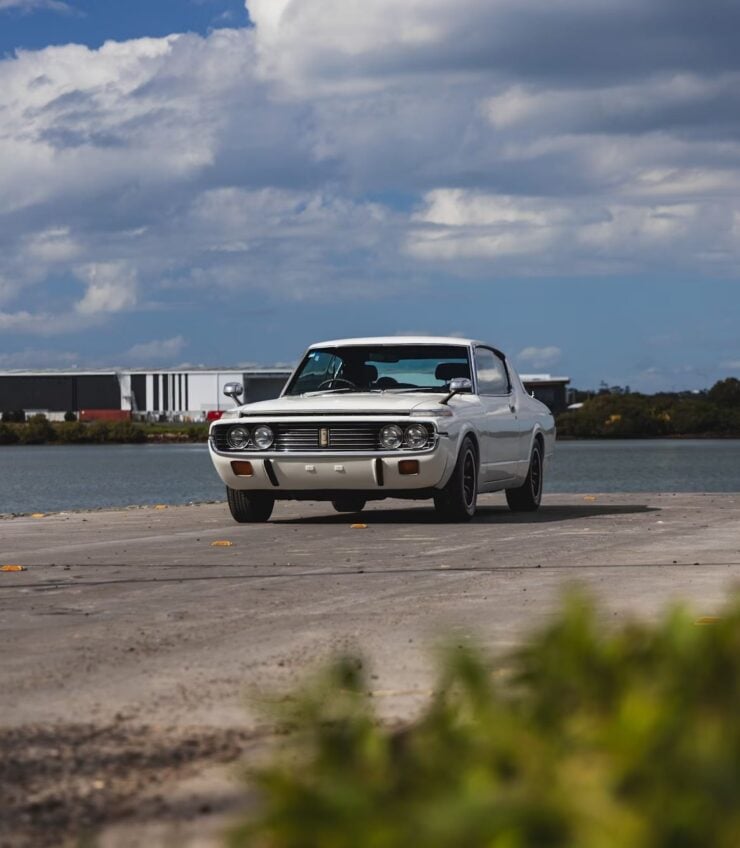 Toyota Crown Coupe 13