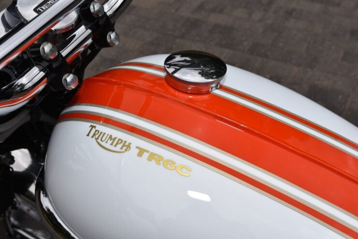 Triumph TR6C Desert Sled 10