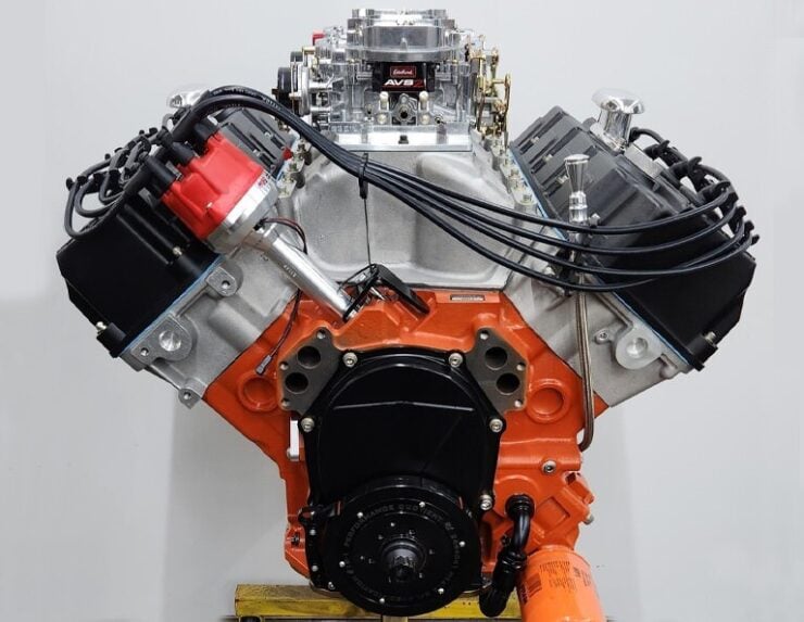 700 BHP 572 Cubic Inch Gen II Hemi Crate Engine 1