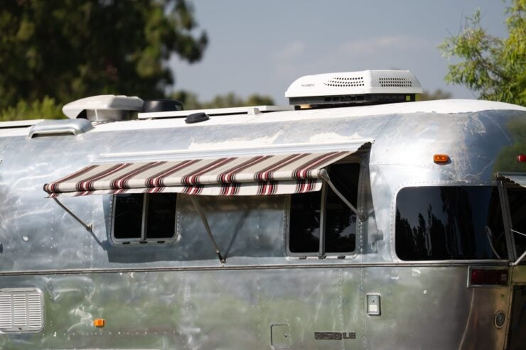 Airstream 350 LE Motorhome 14
