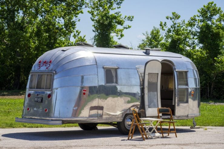 Airstream Caravanner Travel Trailer 24