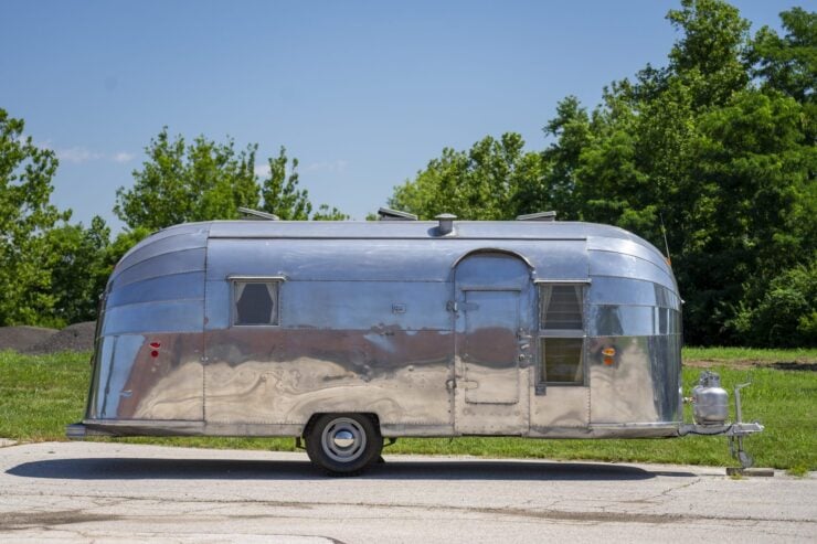 Airstream Caravanner Travel Trailer 26