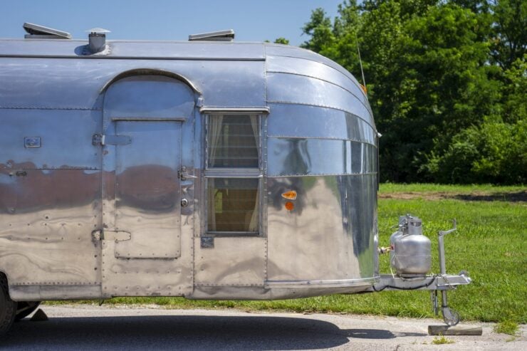 Airstream Caravanner Travel Trailer 27