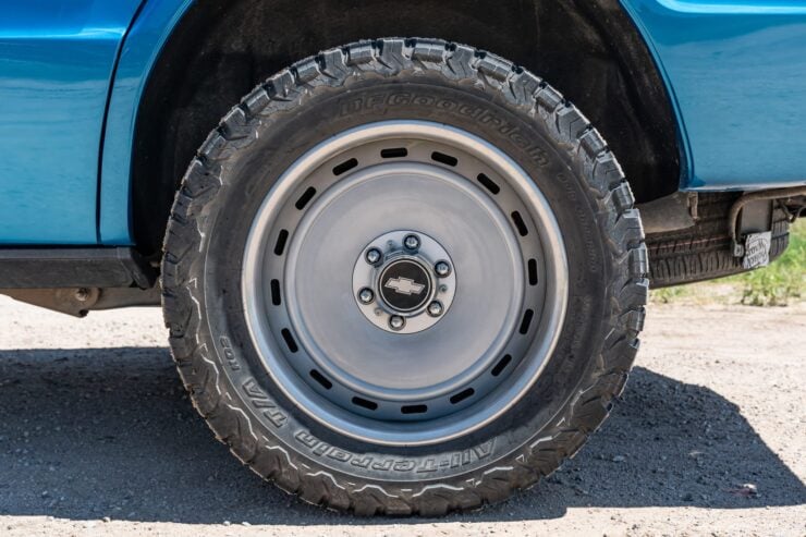 Chevrolet K5 Blazer Chevrolet Tahoe Custom 12