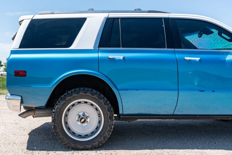 Chevrolet K5 Blazer Chevrolet Tahoe Custom 14