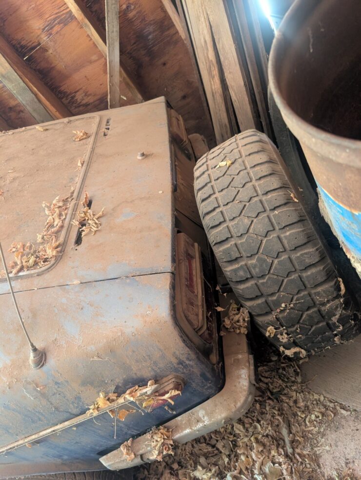 Datsun 240Z Barn Find 5