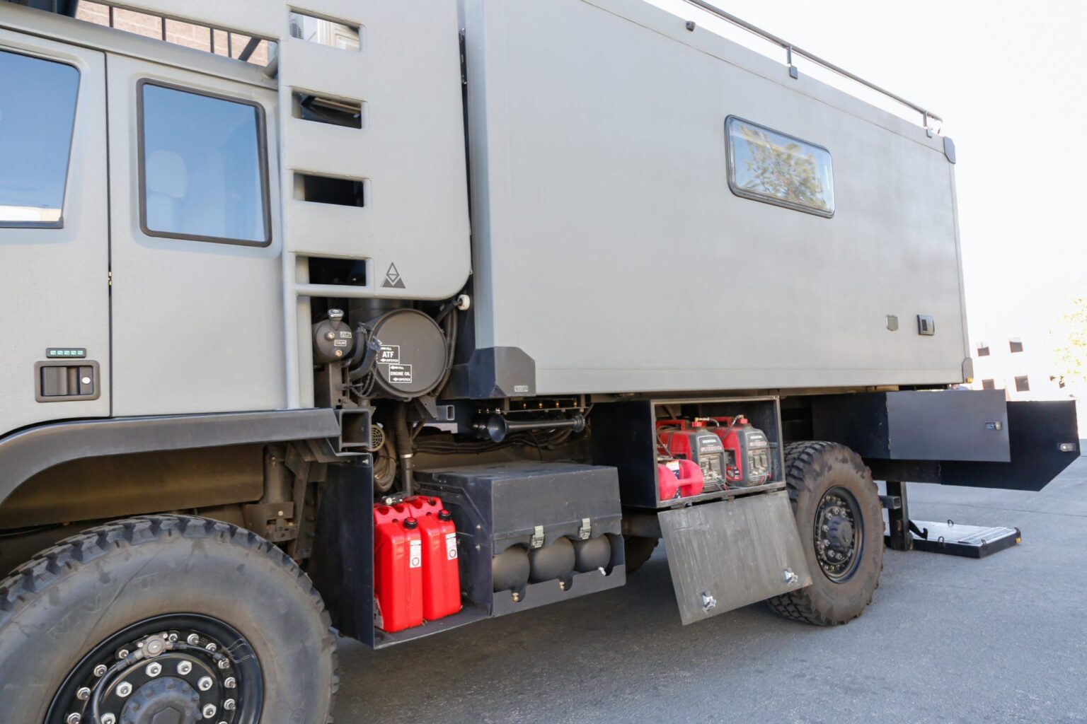 For Sale: A Hunter RMV Predator EXP 4×4 Expedition Vehicle