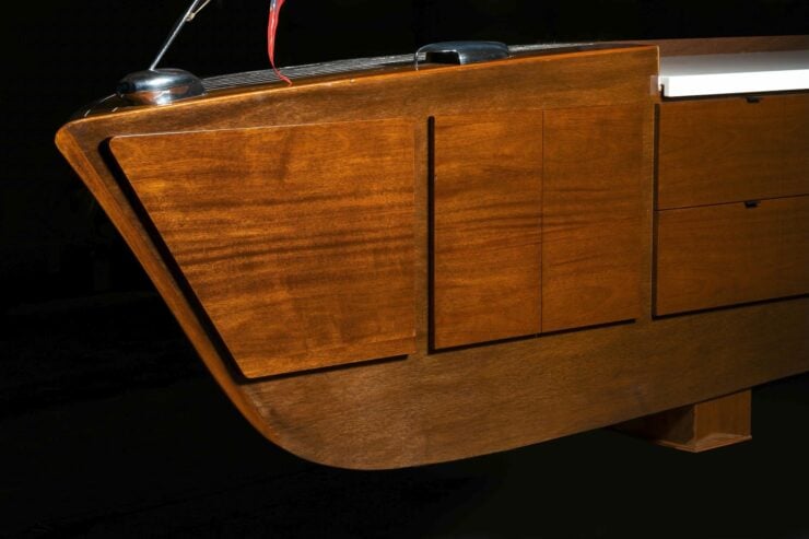 Mahogany Chris-Craft Boat Bar 16