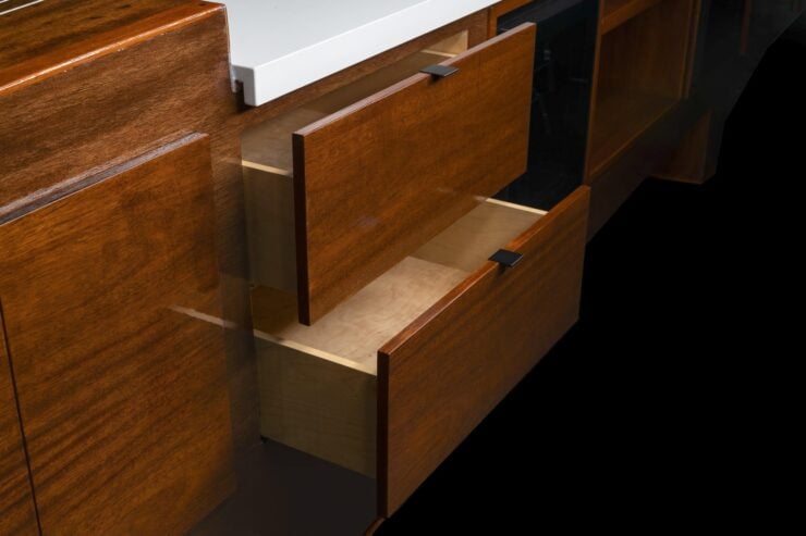 Mahogany Chris-Craft Boat Bar 17