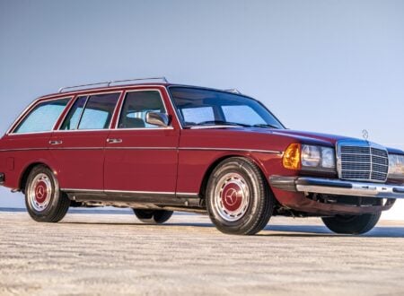 Mercedes-Benz 300TD 1