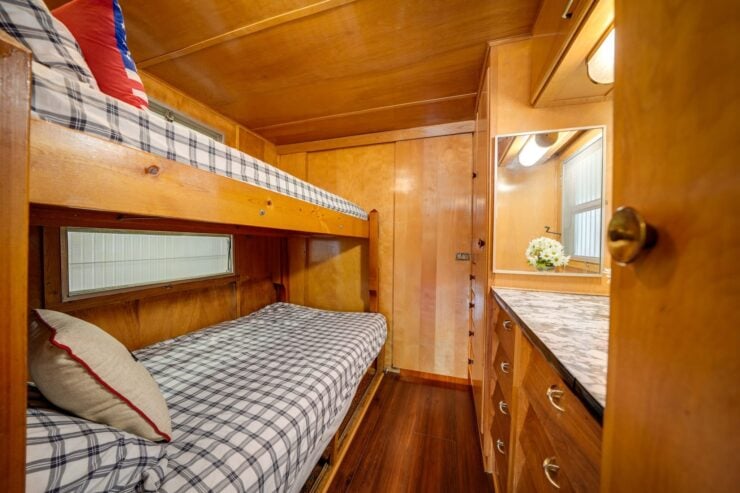 Spartan Executive Mansion Travel Trailer 11