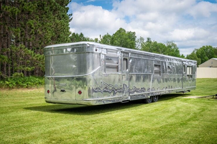 Spartan Executive Mansion Travel Trailer 3