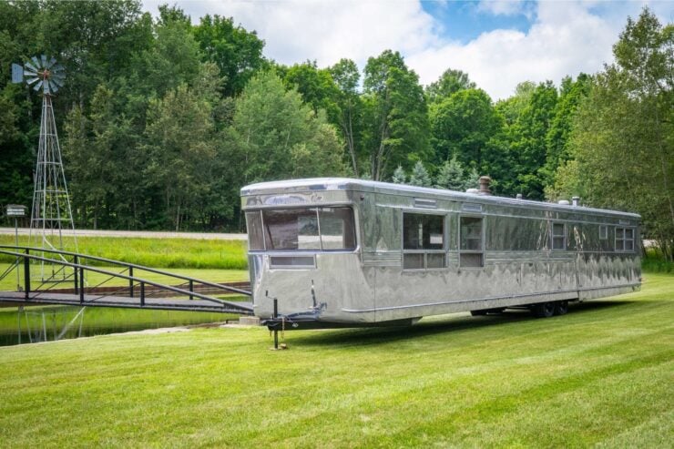 Spartan Executive Mansion Travel Trailer 7