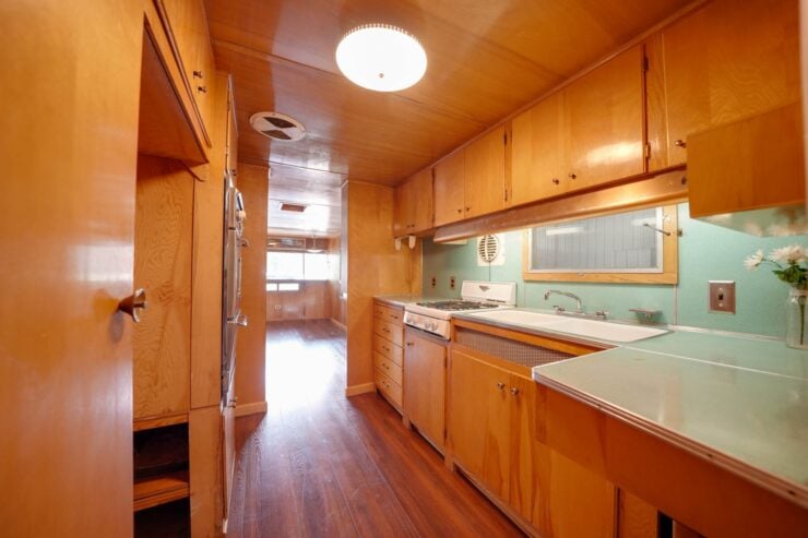 Spartan Executive Mansion Travel Trailer 9