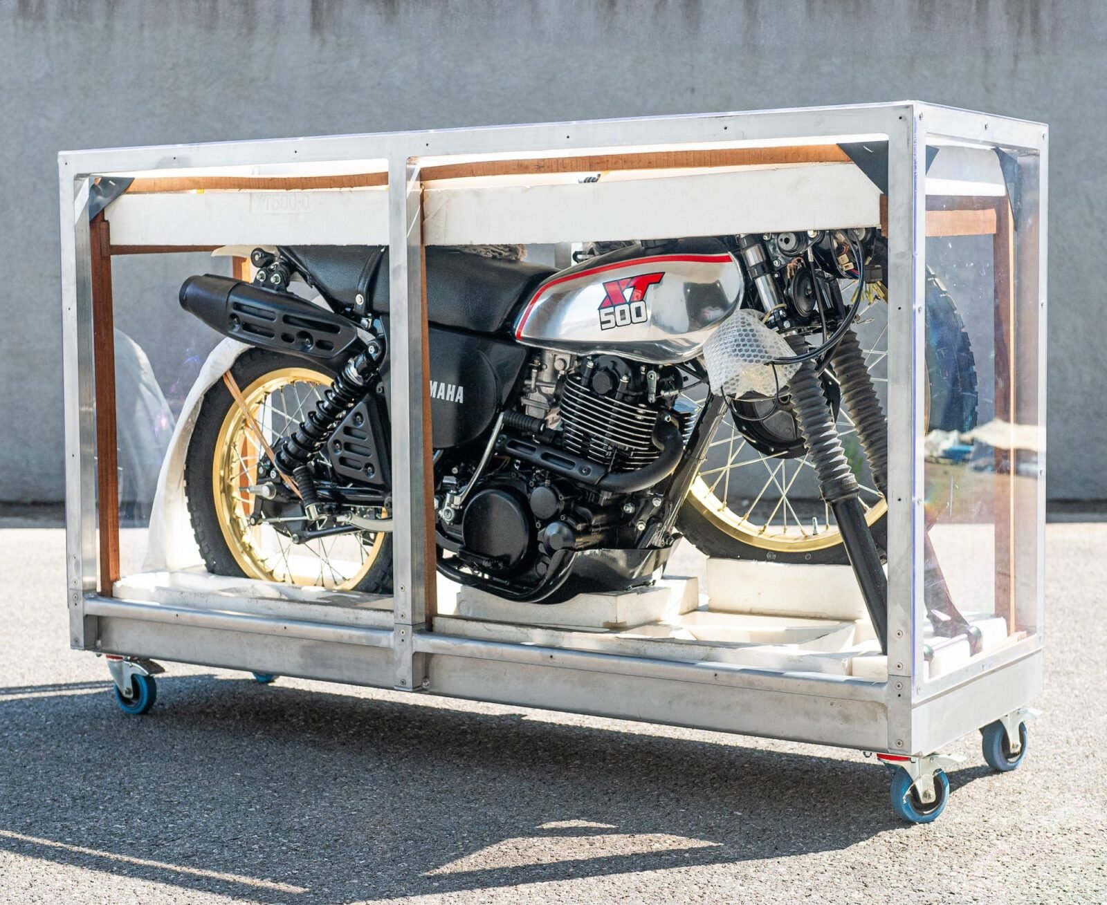 Yamaha XT500 In Crate