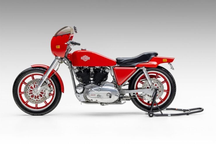 Custom Harley-Davidson XLCR 13