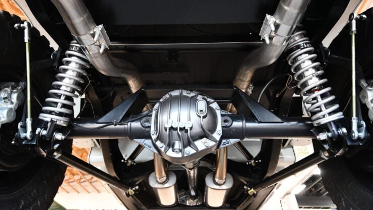 Custom Kaiser-Jeep M715 13