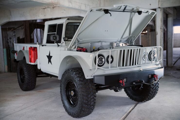 Custom Kaiser-Jeep M715 4