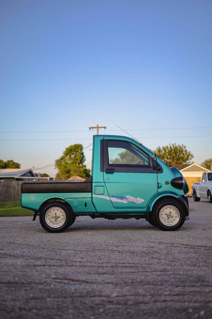 Daihatsu Midget II 17