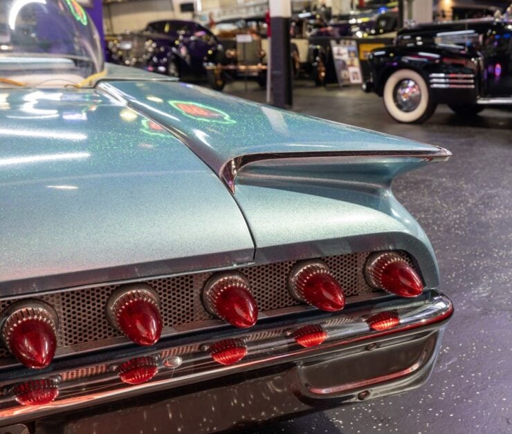 Ford Fairlane Spaceliner Custom Car 4