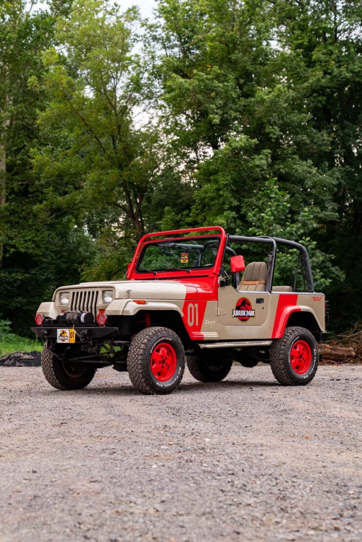 Jurassic Park Jeep Wrangler 14