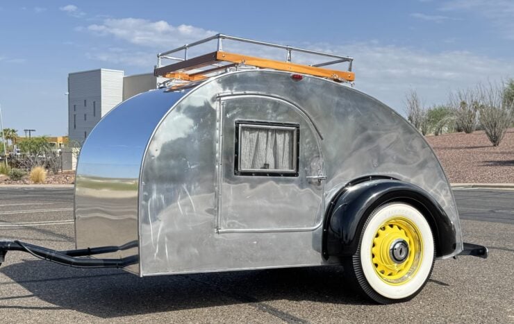 Kit Manufacturing Teardrop Travel Trailer 11