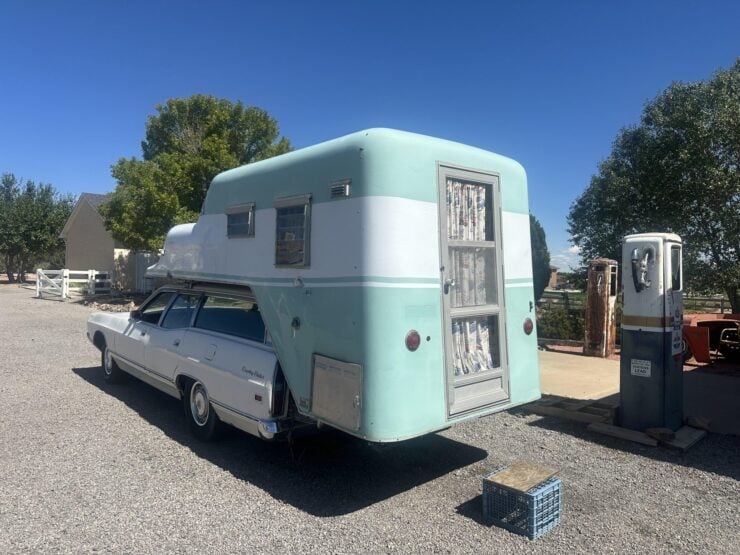 Ford Country Sedan ToteMotel Camper 4