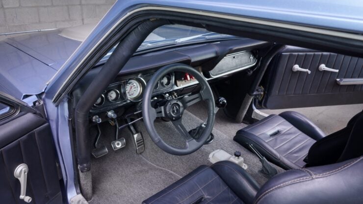 Ford Mustang Notchback 22