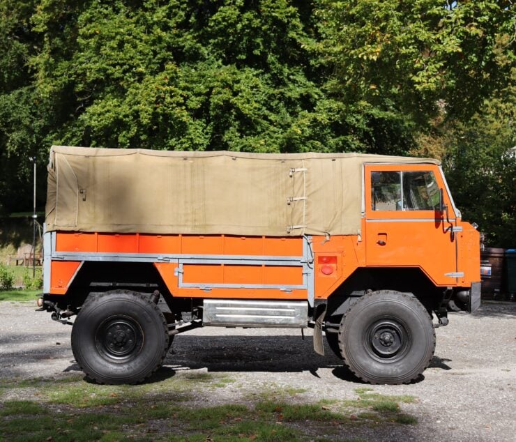 Land Rover 101 Forward Control 3